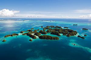 11_Helicopter_view_of_70_Islands